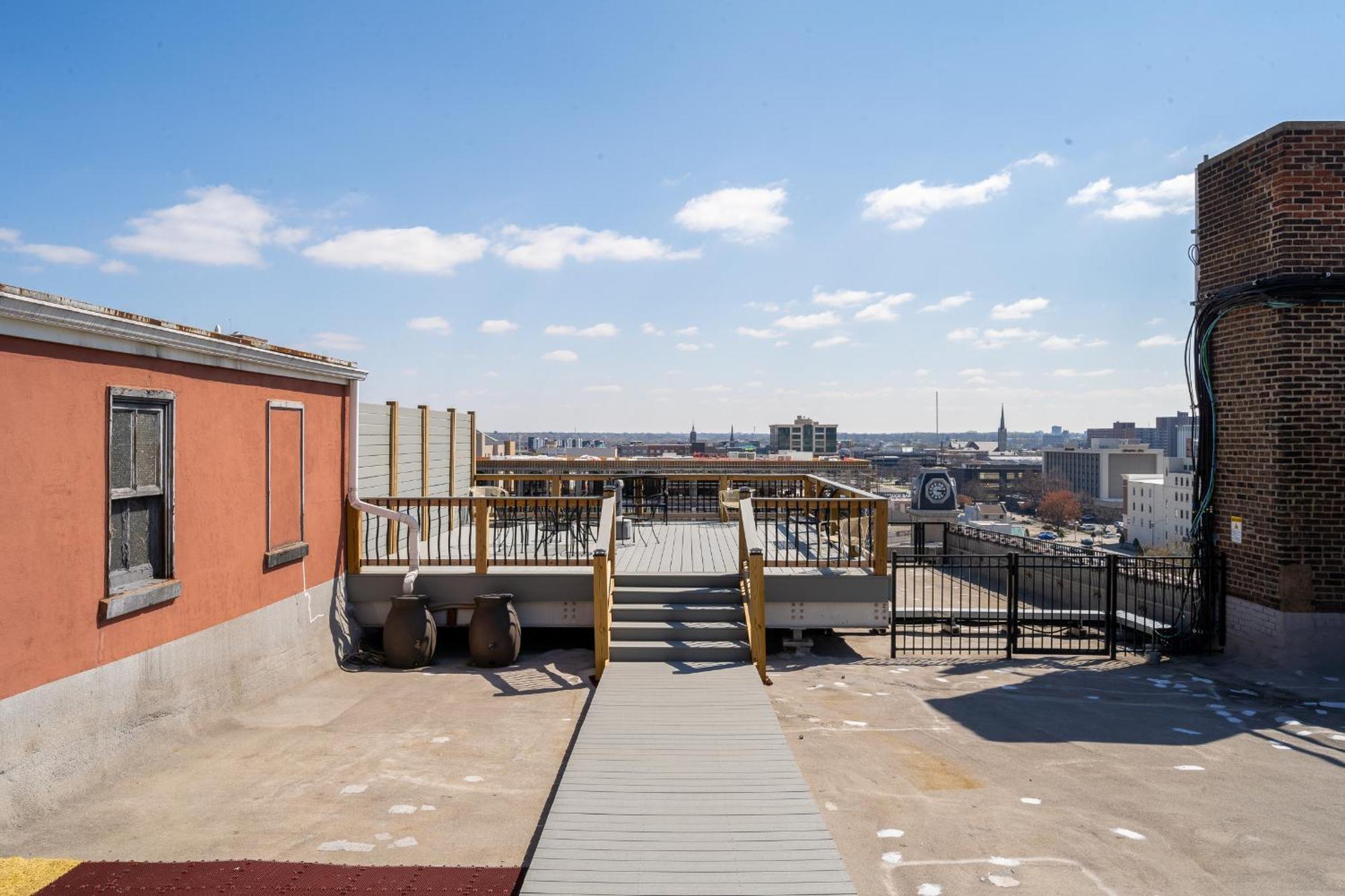 Top Floor Penthouse At The Historic Levy Building Louisville Esterno foto