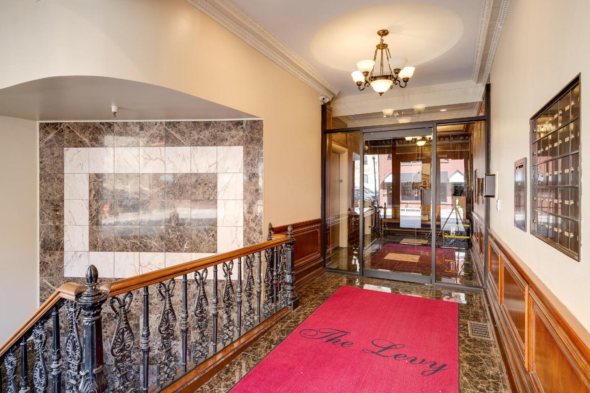 Top Floor Penthouse At The Historic Levy Building Louisville Esterno foto