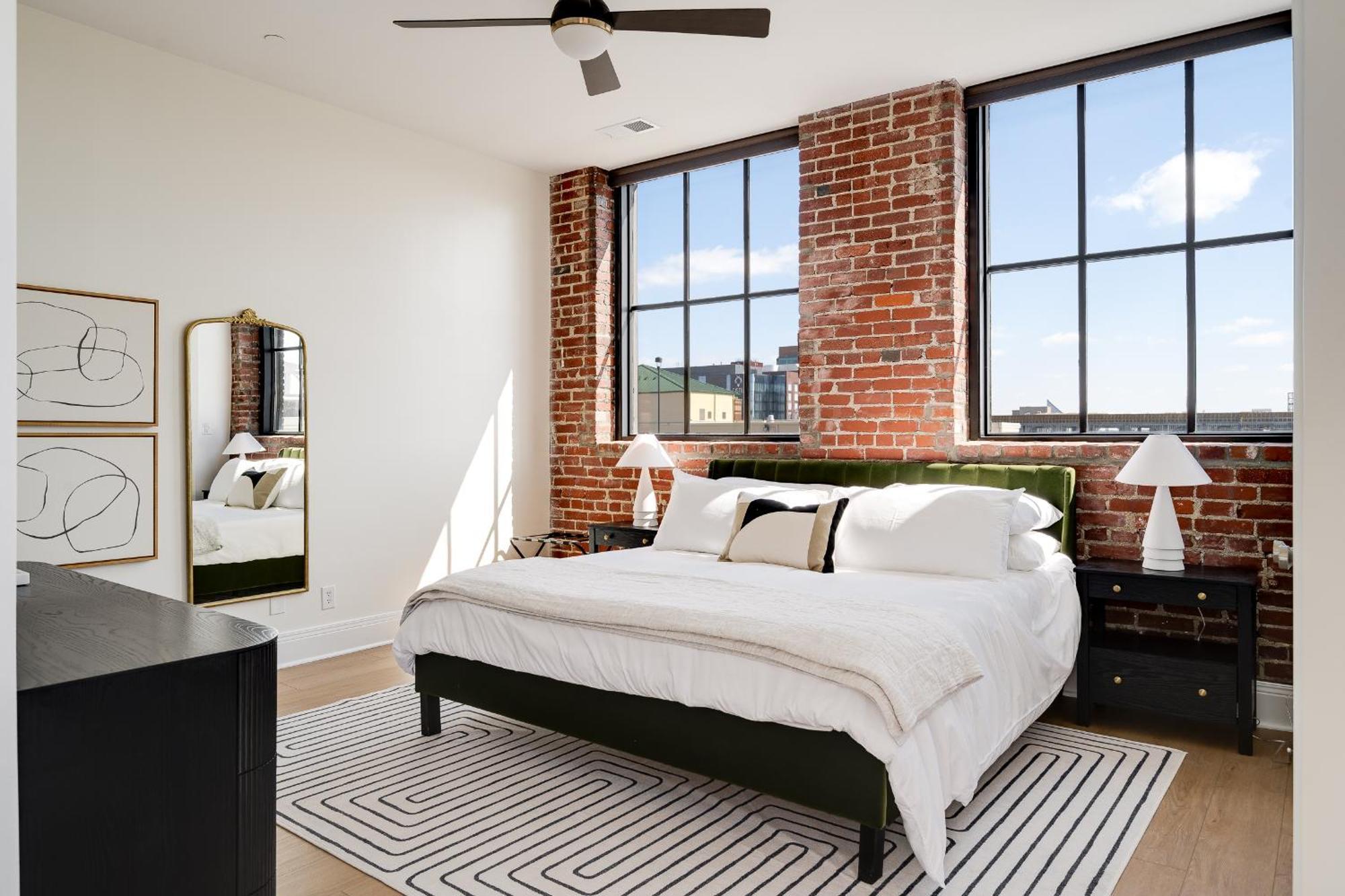 Top Floor Penthouse At The Historic Levy Building Louisville Esterno foto